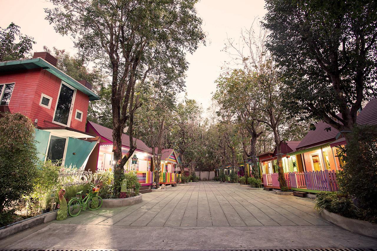 Energy Resort Nakhon Sawan Exteriér fotografie
